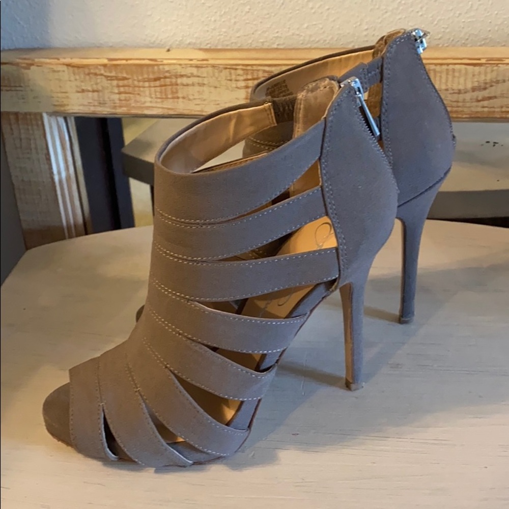 Jessica Simpson Jubelle Cutout Taupe Heels